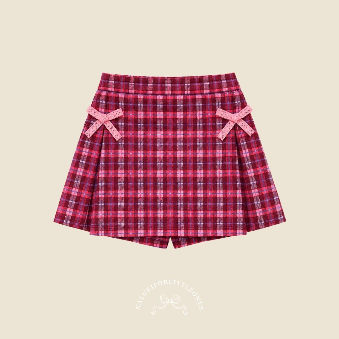 Lucia Skort