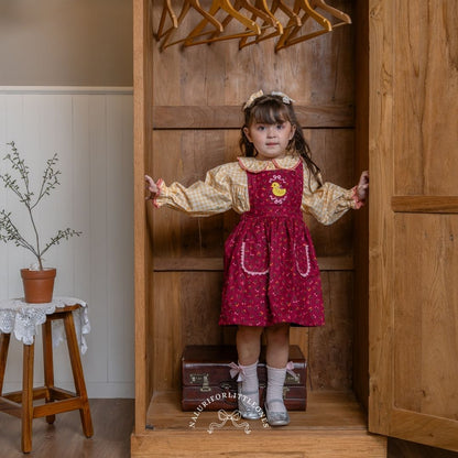 Julia Pinafore