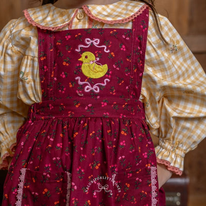 Julia Pinafore