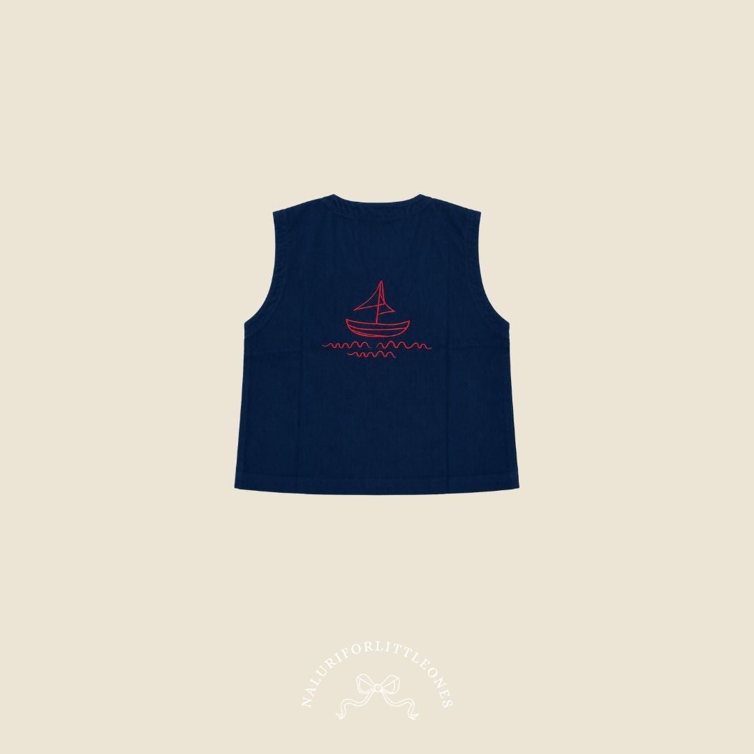 Dary Vest